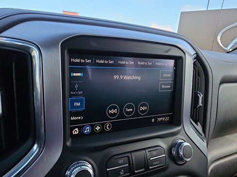 Used 2021 GMC Sierra 1500 Elevation AWD/4WD image 24