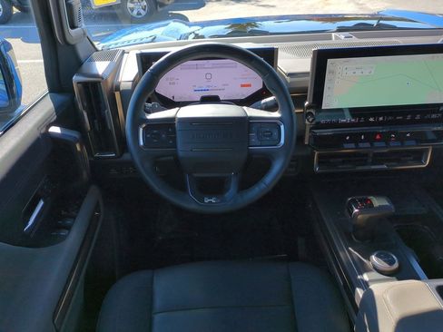 Used 2024 GMC Hummer EV 3X image 32
