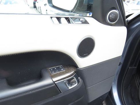 Used 2020 Land Rover Range Rover Sport HSE AWD/4WD image 7
