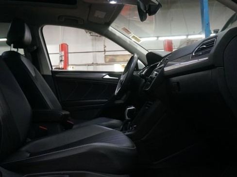 Certified 2023 Volkswagen Tiguan SE image 52