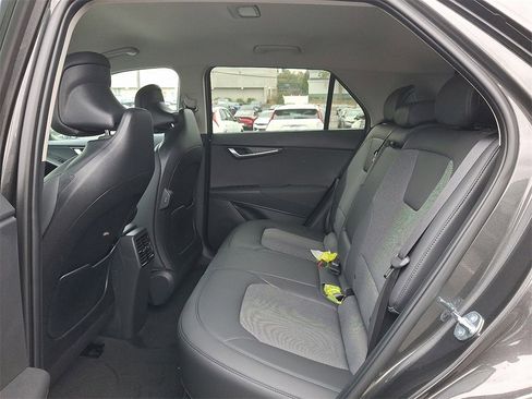 New 2025 Kia Niro Wind w/ Wind Preserve Package image 5