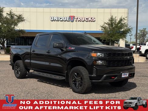 Used 2021 Chevrolet Silverado 1500 Custom Trail Boss w/ Midnight Edition AWD/4WD image 5