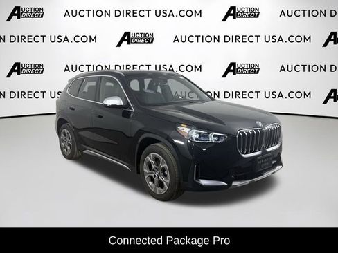Used 2023 BMW X1 xDrive28i AWD/4WD image 3