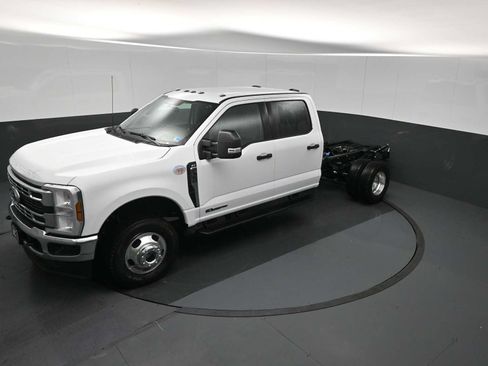 New 2026 Ford F350 XLT AWD/4WD image 21