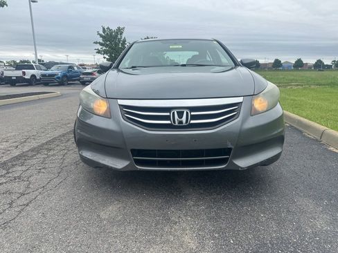 Used 2011 Honda Accord SE image 2