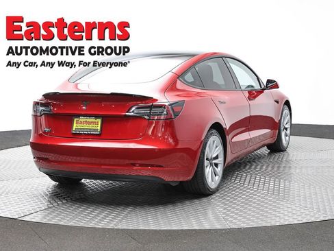 Used 2021 Tesla Model 3 Standard Range Plus RWD image 5