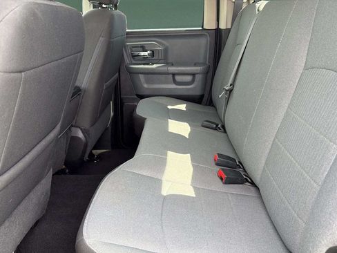 Used 2024 RAM 1500 Classic SLT AWD/4WD image 20