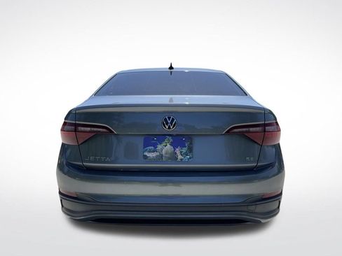 Used 2022 Volkswagen Jetta SE FWD image 7