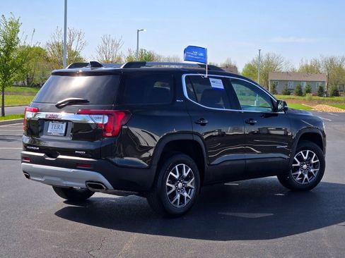 Used 2022 GMC Acadia SLT w/ Technology Package AWD/4WD image 15