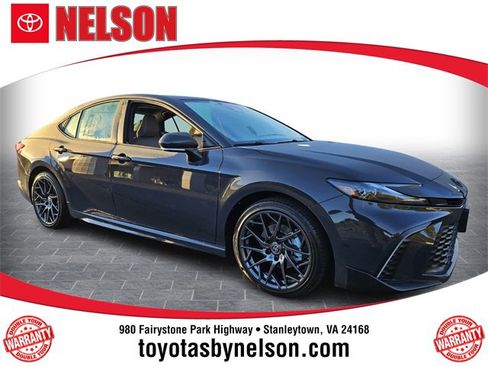 New 2026 Toyota Camry SE w/ Convenience Package image 1