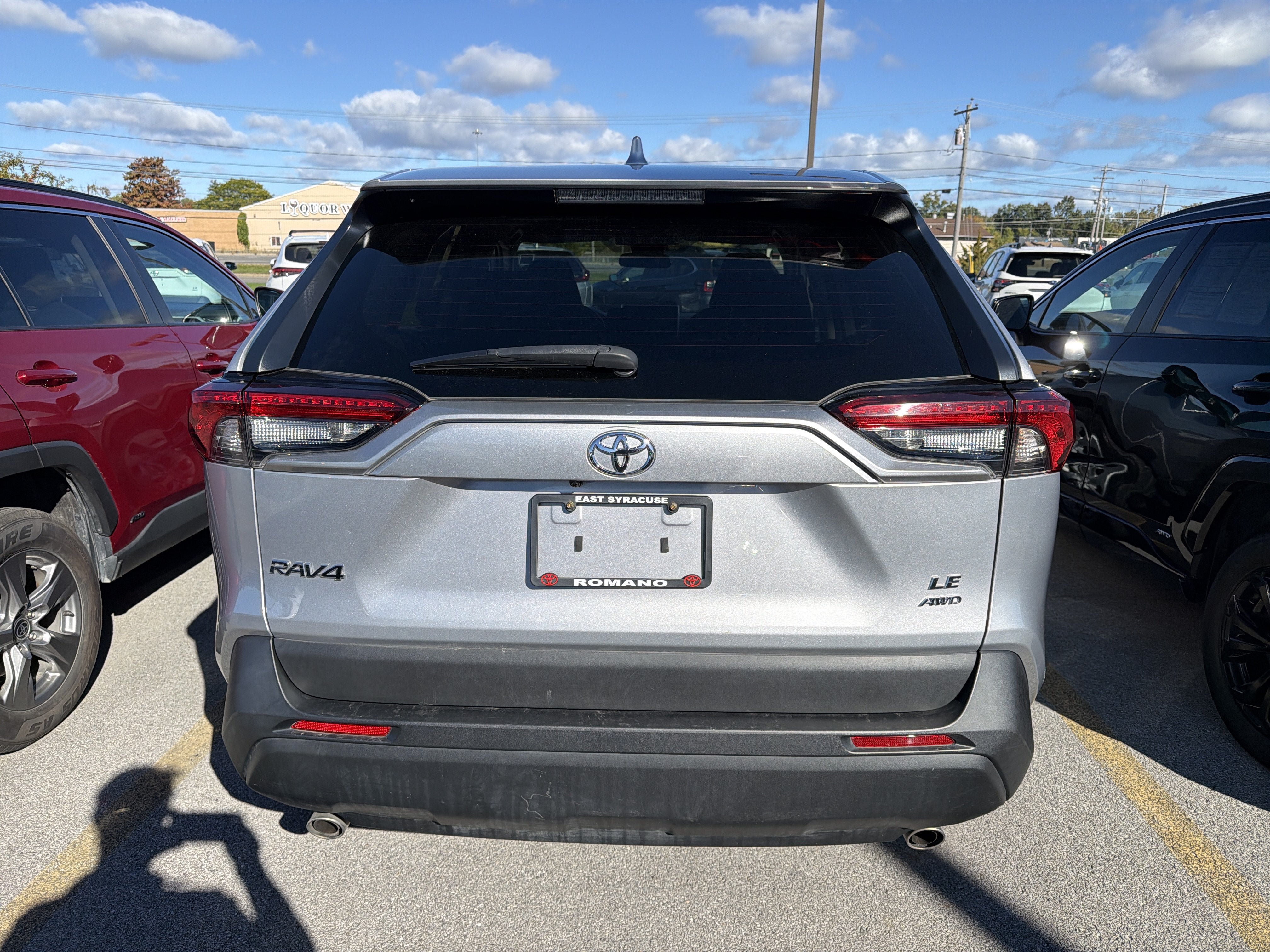 Used 2024 Toyota RAV4 LE AWD/4WD image 6