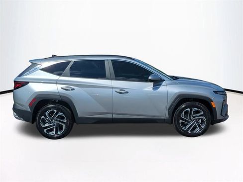New 2026 Hyundai Tucson SEL Plus AWD/4WD image 4