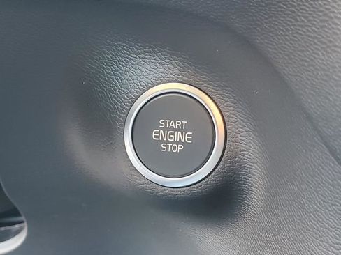 New 2026 Volvo XC40 B5 Plus w/ Protection Package Premier image 20