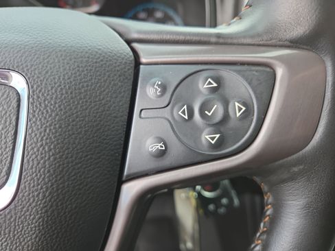 Used 2022 GMC Canyon AT4 image 26