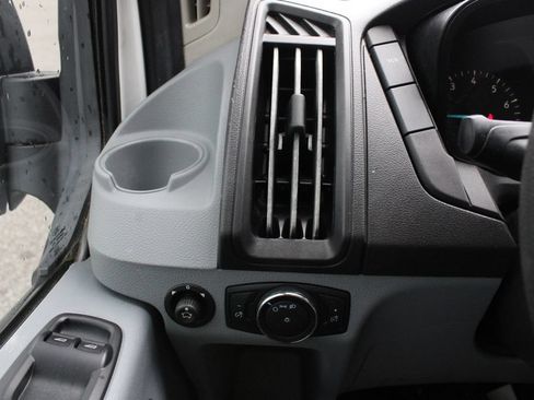 Used 2017 Ford Transit 350 XL RWD image 7
