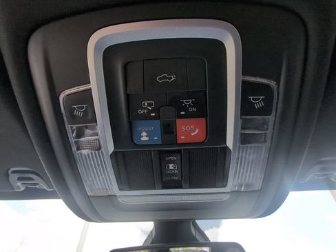 Used 2020 RAM 1500 Laramie w/ Sport Appearance Package AWD/4WD image 26