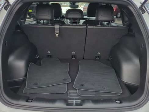 Used 2024 Jeep Compass Latitude image 38