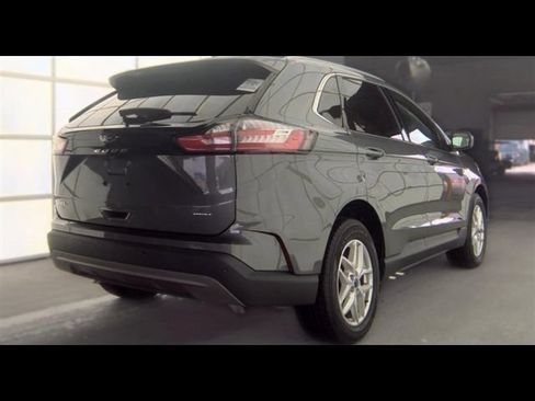 Used 2022 Ford Edge SEL AWD/4WD image 3