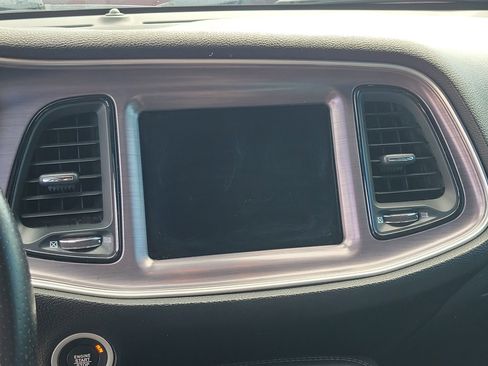 Used 2017 Dodge Challenger SXT Plus image 25