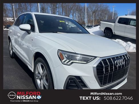 Used 2023 Audi Q3 2.0T Premium image 8