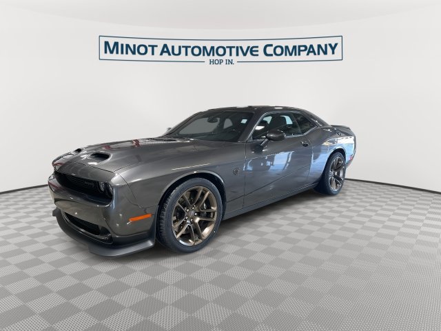 Used 2022 Dodge Challenger SRT Hellcat RWD image 5