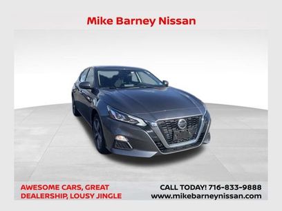 Used 2021 Nissan Altima 2.5 SV w/ SV Premium Package