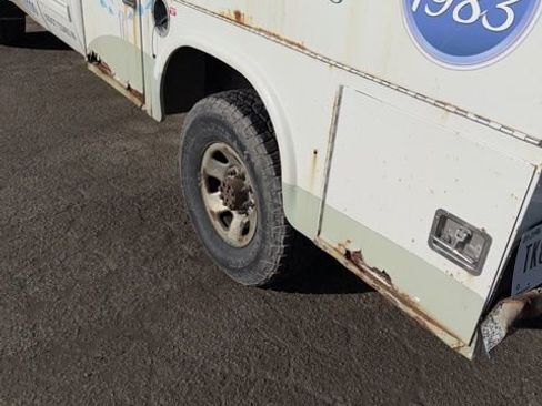 Used 2009 Chevrolet Silverado 3500 LT image 8