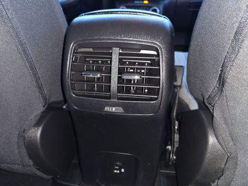 Used 2022 Ford Escape SE w/ Cold Weather Package image 35