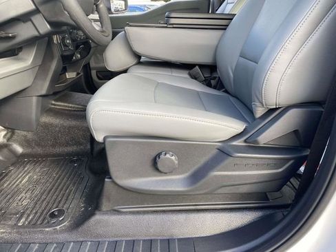 New 2026 Ford F550 4x4 Crew Cab Super Duty image 13