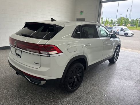New 2026 Volkswagen Atlas SEL Premium R-Line AWD/4WD image 5