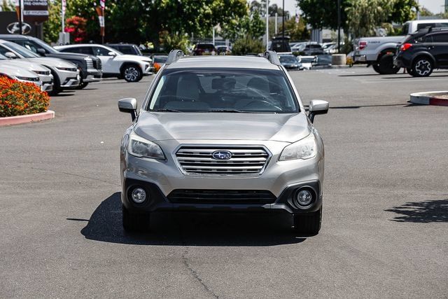 Used 2016 Subaru Outback 2.5i Premium AWD/4WD image 7
