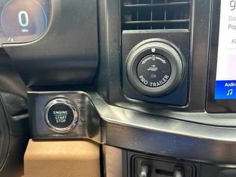Used 2023 Ford F350 Lariat w/ Lariat Ultimate Package AWD/4WD image 51