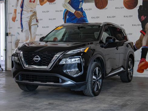 Used 2023 Nissan Rogue SL w/ SL Premium Package image 22