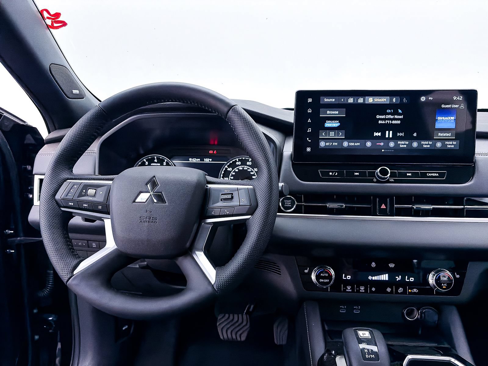 Used 2026 Mitsubishi Outlander LE AWD/4WD image 12