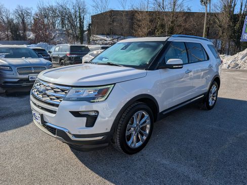 Certified 2019 Ford Explorer Limited w/ Ford Safe & Smart Package image 2
