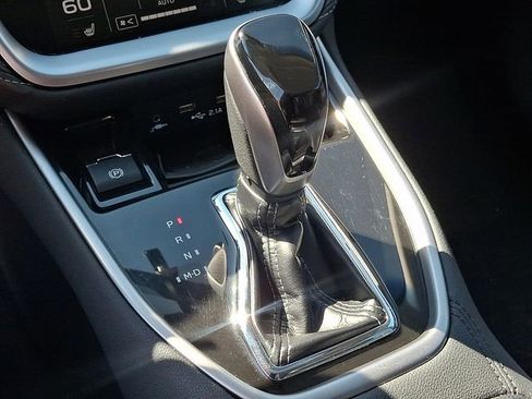 Used 2020 Subaru Outback Limited w/ Popular Package #2 image 14