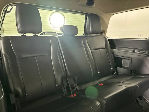 Used 2022 Ford Expedition XLT RWD image 26