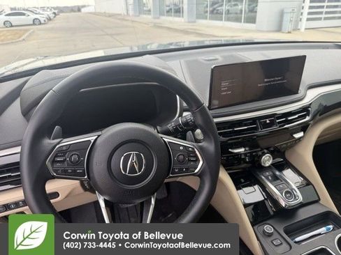 Used 2025 Acura MDX SH-AWD image 25