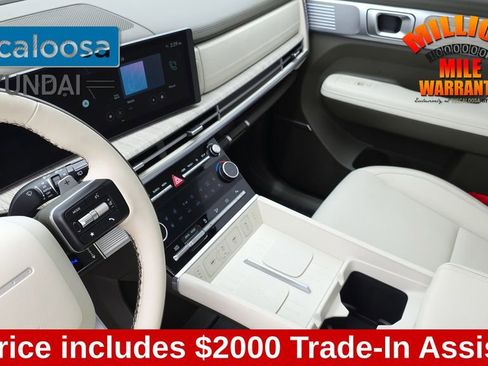 Used 2025 Hyundai Santa Fe Calligraphy FWD image 22