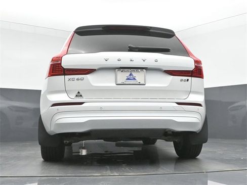 Used 2023 Volvo XC60 B5 Core w/ Climate Package image 37