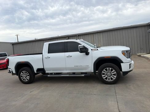 Used 2022 GMC Sierra 2500 Denali w/ Denali Ultimate Package AWD/4WD image 4