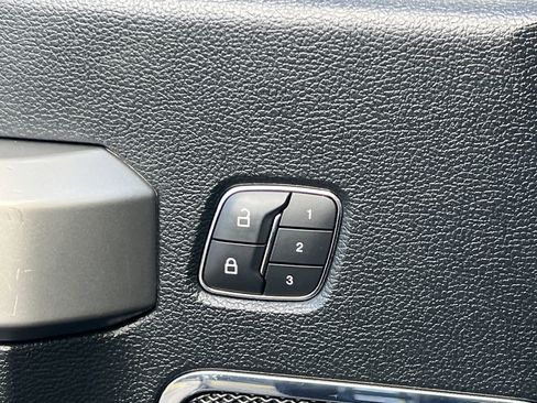 Used 2019 Ford F150 Lariat w/ Trailer Tow Package image 20