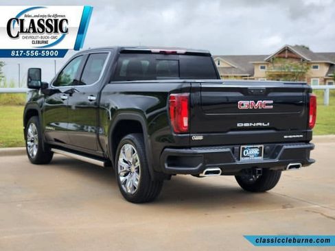 Used 2026 GMC Sierra 1500 Denali w/ Denali Reserve Package AWD/4WD image 8