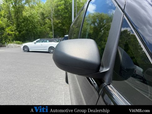 Used 2022 Mercedes-Benz Metris image 10