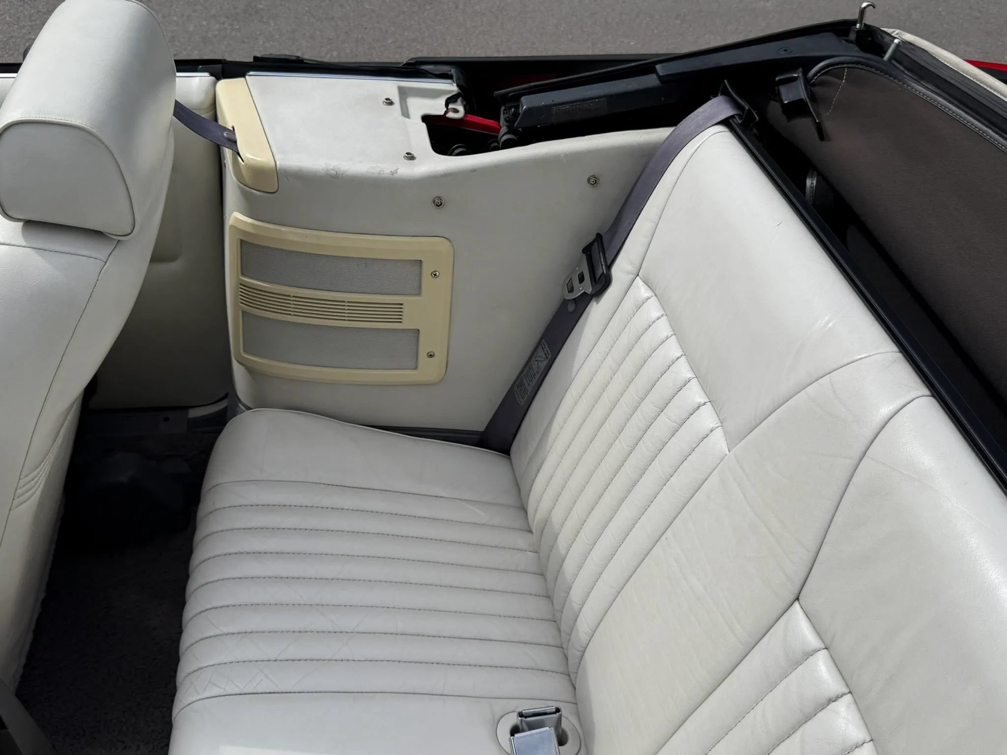 Used 1993 Ford Mustang GT RWD image 27