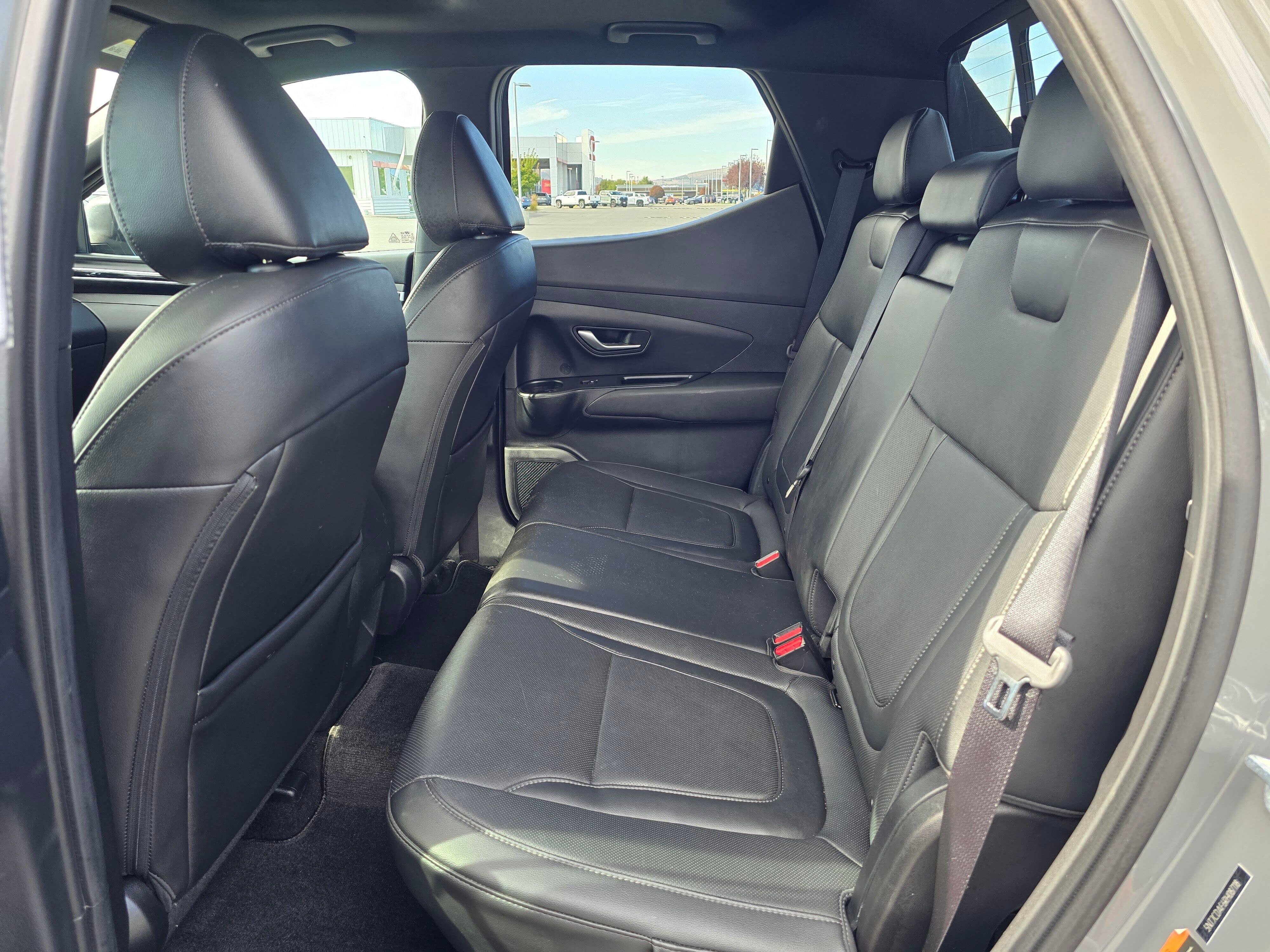 Used 2024 Hyundai Santa Cruz Night AWD/4WD image 18