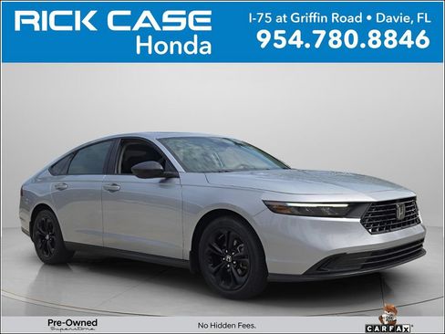 Used 2025 Honda Accord SE image 1