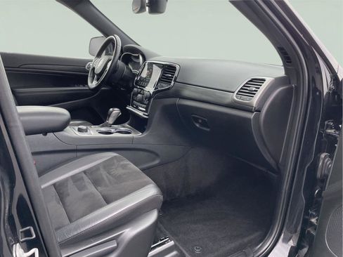 Used 2022 Jeep Grand Cherokee Laredo X image 21