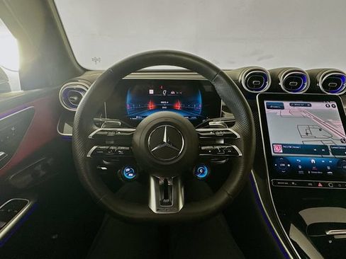Certified 2024 Mercedes-Benz GLC 43 AMG 4MATIC image 11