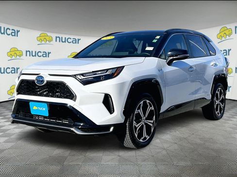 Used 2023 Toyota RAV4 XSE image 3